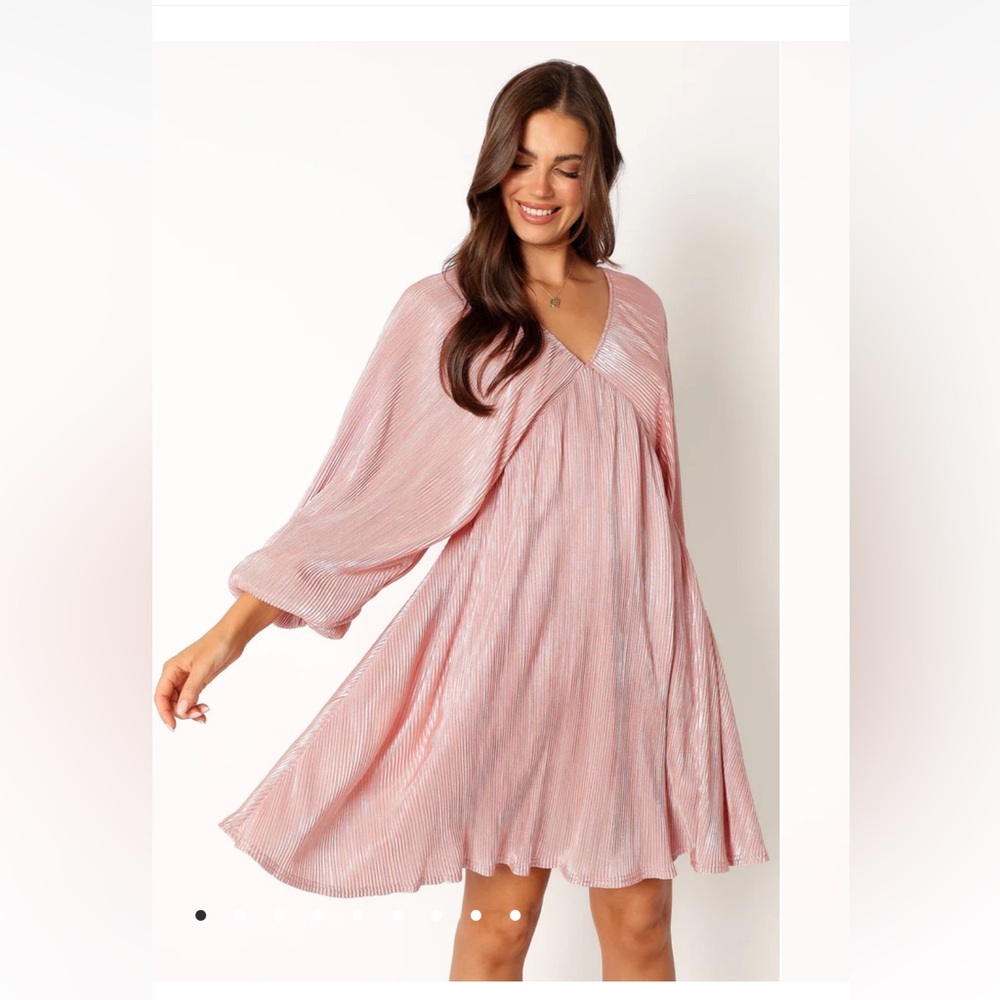 NWT Petal and Pup XANUDU LONG SLEEVE MINI DRESS - PINK